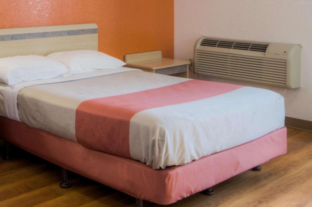 Motel 6-Niantic, Ct - New London المظهر الخارجي الصورة