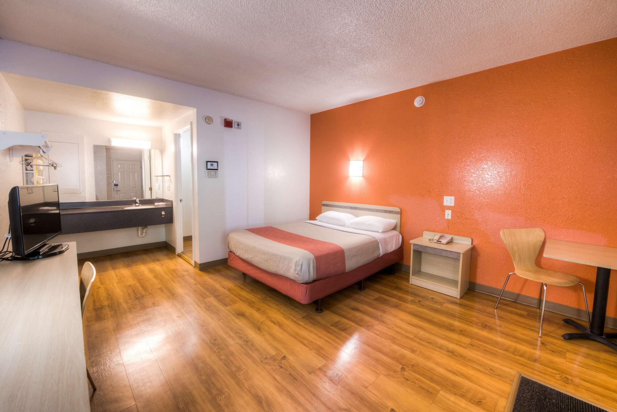 Motel 6-Niantic, Ct - New London المظهر الخارجي الصورة