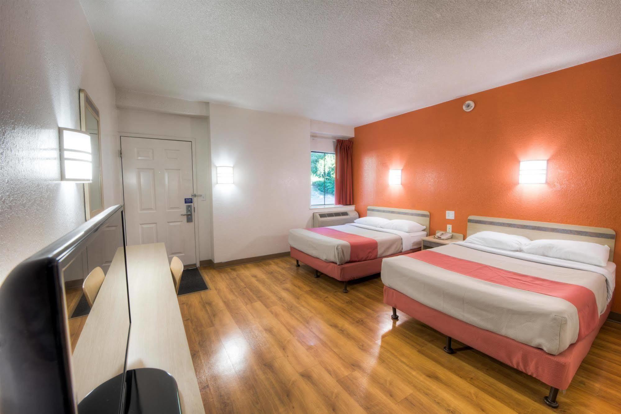 Motel 6-Niantic, Ct - New London المظهر الخارجي الصورة