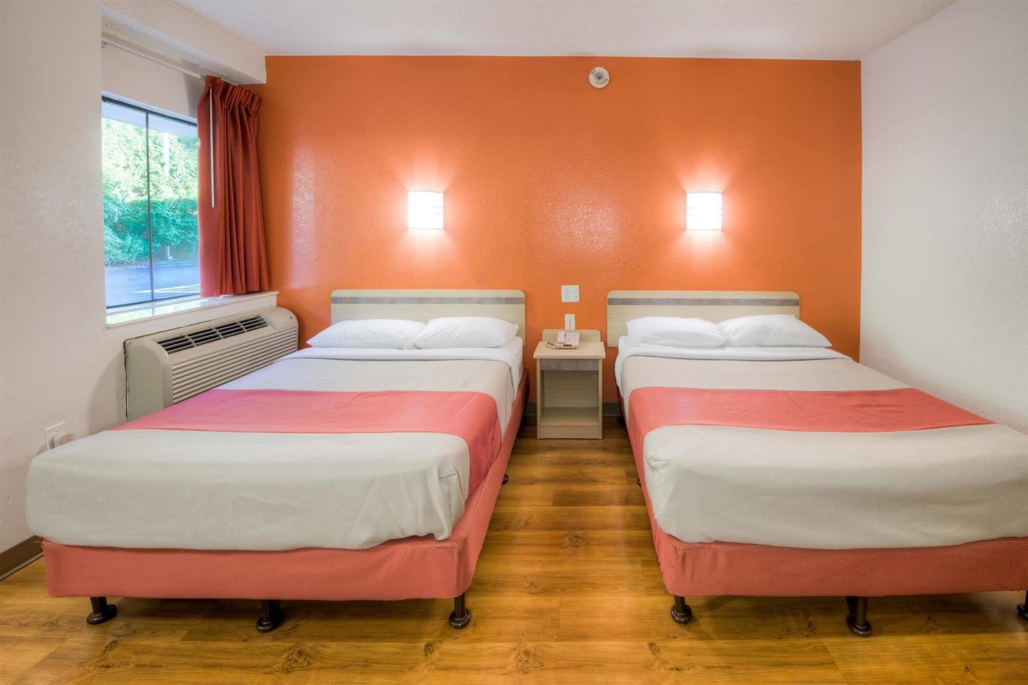 Motel 6-Niantic, Ct - New London المظهر الخارجي الصورة