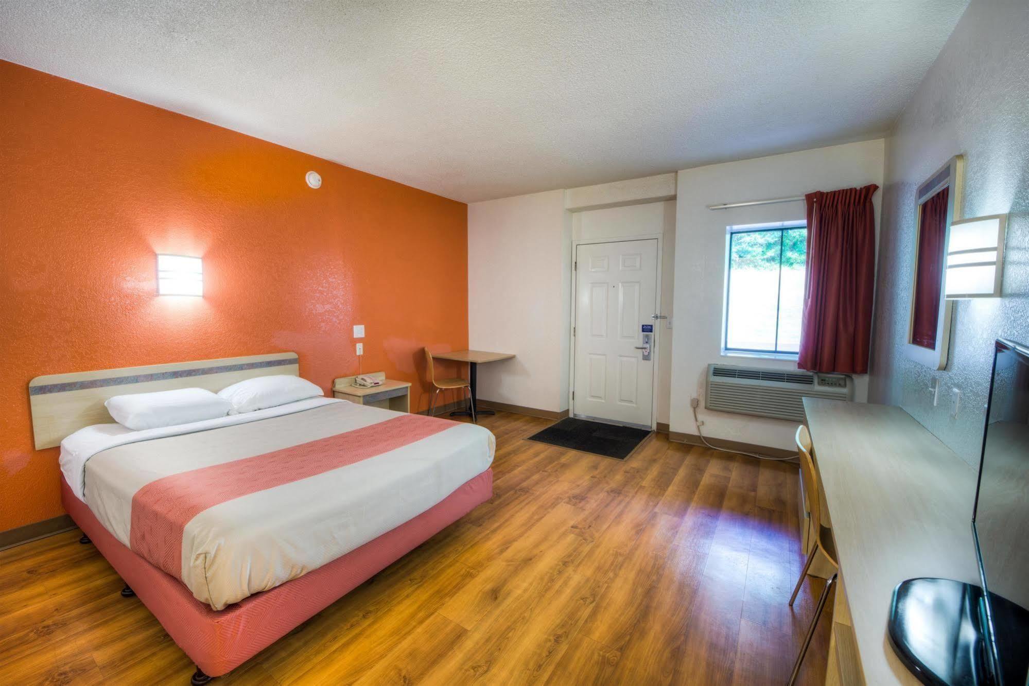 Motel 6-Niantic, Ct - New London المظهر الخارجي الصورة
