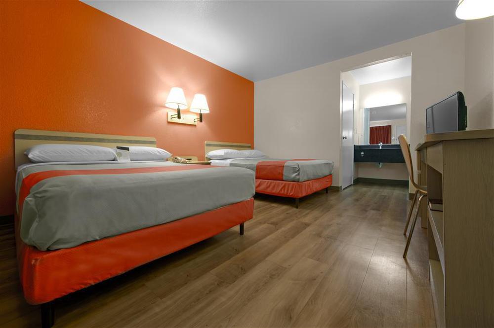 Motel 6-Niantic, Ct - New London الغرفة الصورة